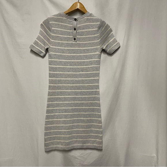 Banana Republic Grey Striped Knit Sweater Dress Short Sleeve Size XS - Picture 2 of 13